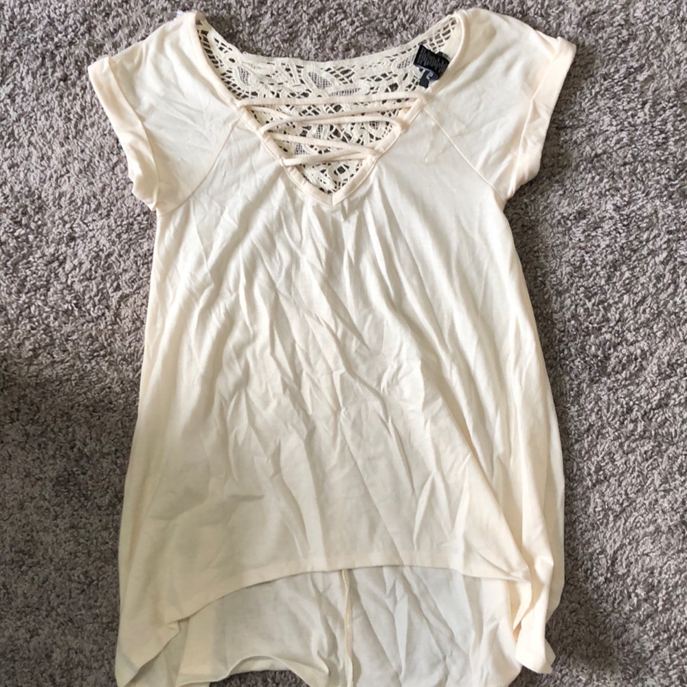 Cream Lace up top!
